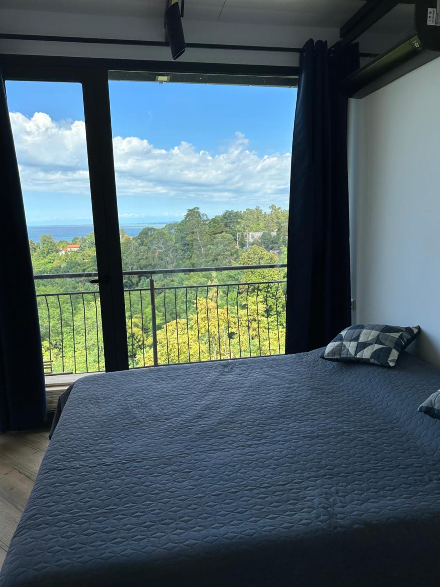 Agora Sundeck Апартаменти Цихисдзирі