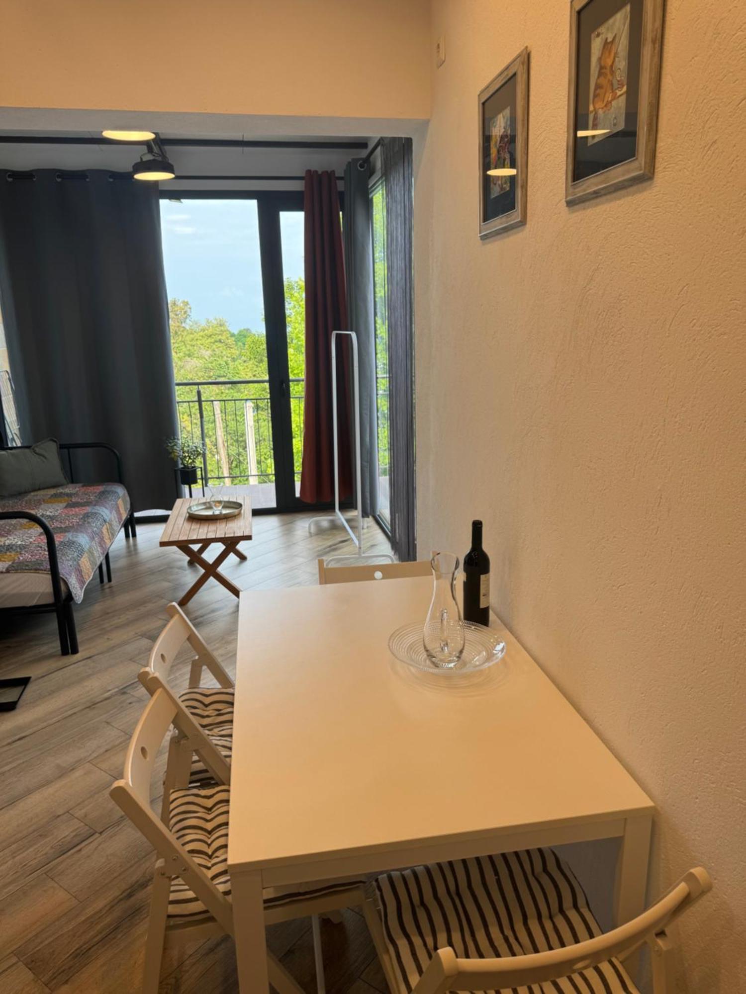 Agora Sundeck Апартаменти